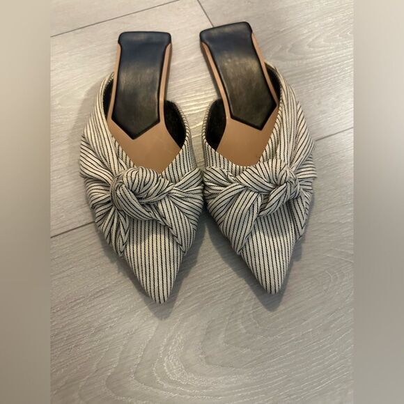 Zara Shoes - Zara Striped Bow Pointed-Toe Mules